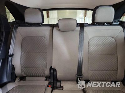 Zdjęcie 10 z 13 samochodu: 2022 FORD ESCAPE SE VIN:1FMCU9G68NUA85097 - miniatura