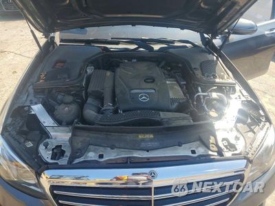 Zdjęcie 11 z 12 samochodu: 2018 MERCEDES-BENZ E 300 4MATIC VIN:WDDZF4KB9JA303937 - miniatura