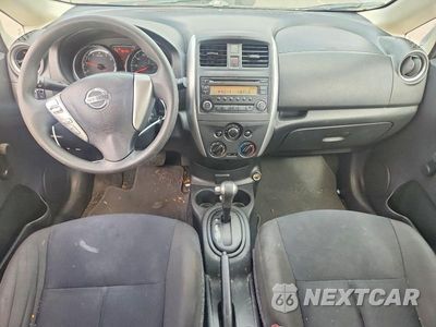Zdjęcie 8 z 12 samochodu: 2018 NISSAN VERSA NOTE S VIN:3N1CE2CPXJL355946 - miniatura