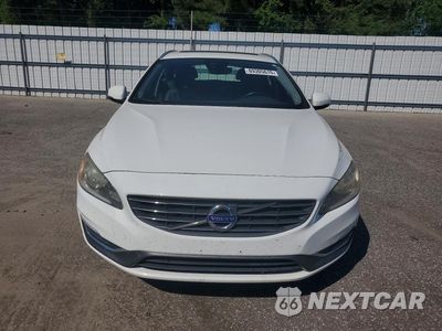 Piąte zdjęcie samochodu w środku: 2015 VOLVO V60 PREMIER VIN:YV140MEK4F1261051 - miniatura