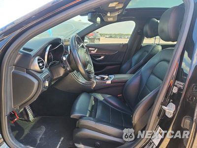 Zdjęcie 7 z 12 samochodu: 2015 MERCEDES-BENZ C 300 4MATIC VIN:55SWF4KB3FU017463 - miniatura