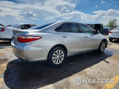 Trzecie zdjęcie samochodu z tyłu: 2017 TOYOTA CAMRY LE VIN:4T1BF1FKXHU444864 - miniatura