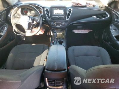 Zdjęcie 8 z 12 samochodu: 2017 CHEVROLET MALIBU LT VIN:1G1ZE5ST8HF129019 - miniatura
