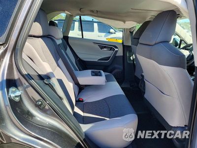 Zdjęcie 11 z 14 samochodu: 2025 TOYOTA RAV4 XLE VIN:2T3W1RFV0SC358116 - miniatura