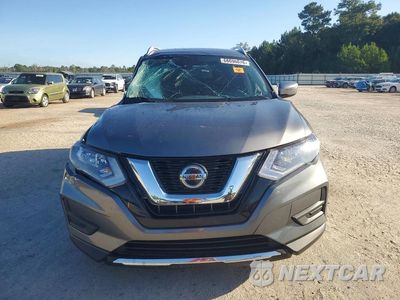 Piąte zdjęcie samochodu w środku: 2019 NISSAN ROGUE SV VIN:KNMAT2MT2KP554257 - miniatura