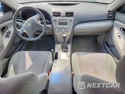 Zdjęcie 8 z 12 samochodu: 2010 TOYOTA CAMRY BASE VIN:4T1BF3EK5AU540470 - miniatura