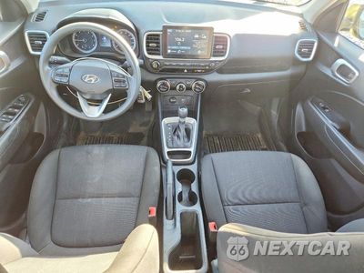 Zdjęcie 8 z 12 samochodu: 2021 HYUNDAI VENUE SE VIN:KMHRB8A37MU097118 - miniatura