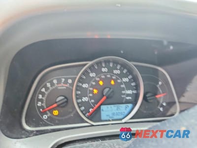Zdjęcie 9 z 13 samochodu: 2013 TOYOTA RAV4 XLE VIN:JTMRFREV7DD004642 - miniatura