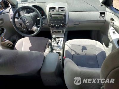 Zdjęcie 8 z 11 samochodu: 2011 TOYOTA COROLLA LE VIN:JTDBU4EE8B9136125 - miniatura