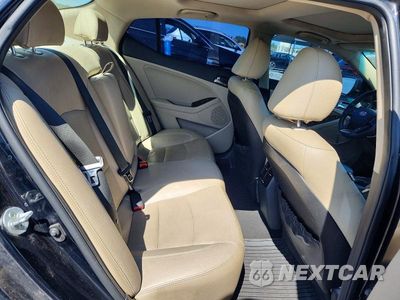 Zdjęcie 10 z 12 samochodu: 2012 KIA OPTIMA EX VIN:5XXGN4A74CG065567 - miniatura