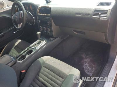 Zdjęcie 8 z 12 samochodu: 2011 DODGE CHALLENGER VIN:2B3CJ4DG8BH565590 - miniatura