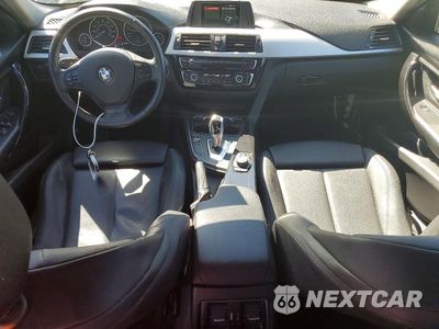 Zdjęcie 8 z 13 samochodu: 2018 BMW 320 I VIN:WBA8A9C57JAH14781 - miniatura
