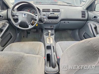 Zdjęcie 8 z 12 samochodu: 2001 HONDA CIVIC VIN:1HGES16591L062345 - miniatura