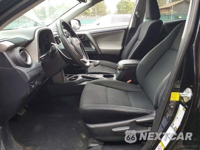 Zdjęcie 7 z 13 samochodu: 2018 TOYOTA RAV 4 VIN:2T3BFREV7JW736687 - miniatura