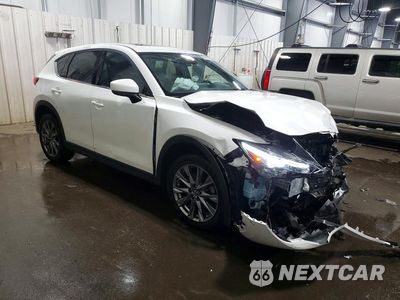 Czwarte zdjęcie samochodu z boku: 2020 MAZDA CX-5 SIGNATURE VIN:JM3KFBEY6L0828454 - miniatura