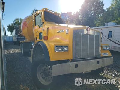 Czwarte zdjęcie samochodu z boku: 2017 KENWORTH W900 READY MIX TRUCK VIN:1NKWL70X6HJ175915 - miniatura