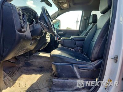 Zdjęcie 7 z 12 samochodu: 2023 CHEVROLET SILVERADO K2500 HEAVY DUTY VIN:1GC1YLE72PF121656 - miniatura