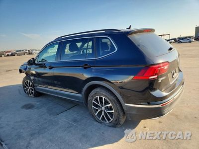 Drugie zdjęcie samochodu z przodu: 2021 VOLKSWAGEN TIGUAN SE VIN:3VV3B7AX5MM031261 - miniatura