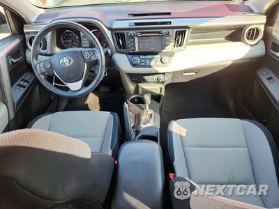 Zdjęcie 8 z 13 samochodu: 2016 TOYOTA RAV4 XLE VIN:2T3RFREV9GW463291 - miniatura