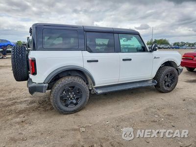 Trzecie zdjęcie samochodu z tyłu: 2025 FORD BRONCO OUTER BANKS VIN:1FMEE8BP4SLB49654 - miniatura