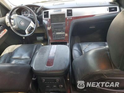 Zdjęcie 8 z 12 samochodu: 2007 CADILLAC ESCALADE EXT VIN:3GYFK62847G184207 - miniatura