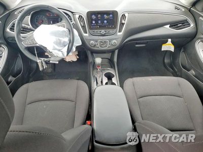 Zdjęcie 8 z 12 samochodu: 2024 CHEVROLET MALIBU RS VIN:1G1ZG5ST7RF191619 - miniatura