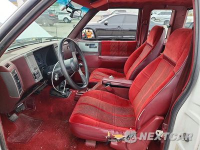 Zdjęcie 7 z 12 samochodu: 1991 CHEVROLET S TRUCK S10 VIN:1GCCS19R1M2301210 - miniatura
