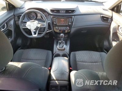 Zdjęcie 8 z 13 samochodu: 2018 NISSAN ROGUE S VIN:5N1AT2MV7JC756496 - miniatura