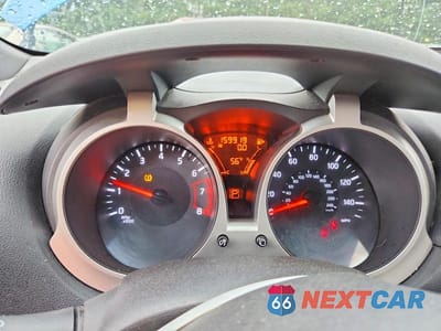 Zdjęcie 9 z 12 samochodu: 2012 NISSAN JUKE S VIN:JN8AF5MV8CT112770 - miniatura