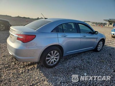 Trzecie zdjęcie samochodu z tyłu: 2014 CHRYSLER 200 TOURING VIN:1C3CCBBB4EN192214 - miniatura