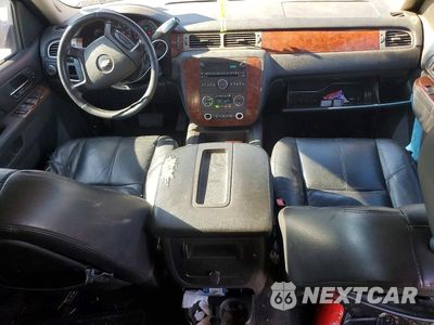 Zdjęcie 8 z 12 samochodu: 2010 CHEVROLET SILVERADO C1500 LTZ VIN:3GCRCTE0XAG190881 - miniatura