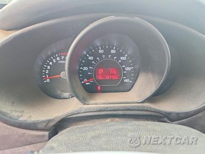 Zdjęcie 9 z 12 samochodu: 2016 KIA SOUL + VIN:KNDJP3A56G7316094 - miniatura