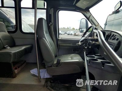 Zdjęcie 11 z 13 samochodu: 2008 FORD ECONOLINE E350 SUPER DUTY CUTAWAY VAN VIN:1FD3E35S78DA18148 - miniatura