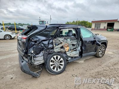 Trzecie zdjęcie samochodu z tyłu: 2019 TOYOTA RAV4 XLE PREMIUM VIN:2T3A1RFV4KW041660 - miniatura