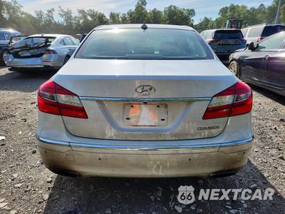 Zdjęcie 6 z 12 samochodu: 2013 HYUNDAI GENESIS 3.8L VIN:KMHGC4DD9DU233928 - miniatura