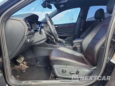 Zdjęcie 7 z 12 samochodu: 2023 VOLKSWAGEN JETTA GLI AUTOBAHN VIN:3VW2T7BU2PM055160 - miniatura