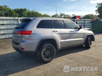 Trzecie zdjęcie samochodu z tyłu: 2019 JEEP GRAND CHEROKEE LAREDO VIN:1C4RJEAG6KC789821 - miniatura