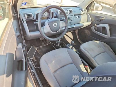 Zdjęcie 8 z 12 samochodu: 2008 SMART FORTWO PURE VIN:WMEEJ31X08K177939 - miniatura
