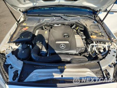 Zdjęcie 11 z 12 samochodu: 2015 MERCEDES-BENZ C 300 4MATIC VIN:55SWF4KB4FU067854 - miniatura