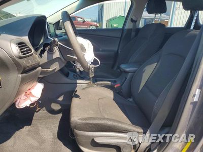 Zdjęcie 7 z 13 samochodu: 2018 HYUNDAI ELANTRA GT BASE VIN:KMHH35LE8JU023949 - miniatura
