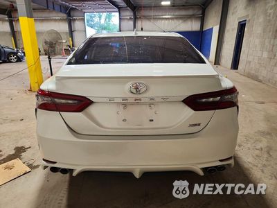 Zdjęcie 6 z 12 samochodu: 2022 TOYOTA CAMRY XSE VIN:4T1K61AK6NU029477 - miniatura