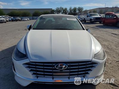 Piąte zdjęcie samochodu w środku: 2022 HYUNDAI SONATA HYBRID LIMITED VIN:KMHL54JJ7NA040067 - miniatura