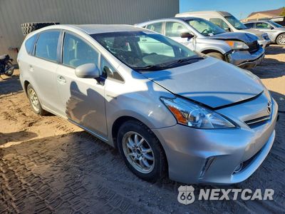 Czwarte zdjęcie samochodu z boku: 2014 TOYOTA PRIUS V THREE VIN:JTDZN3EUXEJ007576 - miniatura
