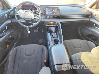 Zdjęcie 8 z 13 samochodu: 2021 HYUNDAI ELANTRA SEL VIN:KMHLM4AG7MU111143 - miniatura