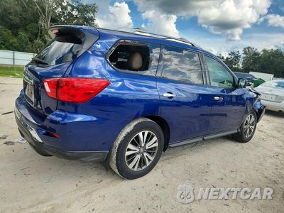 Trzecie zdjęcie samochodu z tyłu: 2018 NISSAN PATHFINDER SL VIN:5N1DR2MN9JC610595 - miniatura