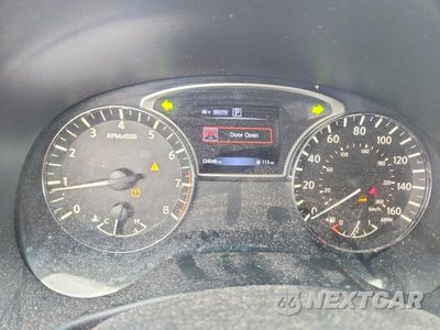 Zdjęcie 9 z 14 samochodu: 2016 NISSAN PATHFINDER S VIN:5N1AR2MM3GC620784 - miniatura