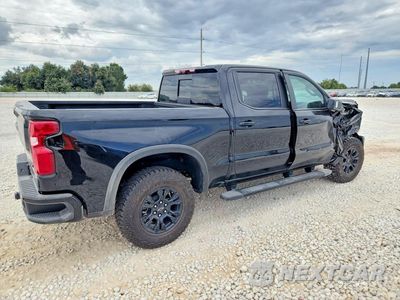 Trzecie zdjęcie samochodu z tyłu: 2026 CHEVROLET SILVERADO K1500 ZR2 VIN:3GCUKHELXTG353911 - miniatura