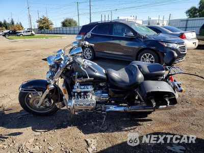 Trzecie zdjęcie samochodu z tyłu: 2000 HONDA GL1500 C/2 VIN:1HFSC3406YA301623 - miniatura