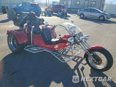 Czwarte zdjęcie samochodu z boku: 2001 REWA HS4 VIN:1R9HS4A221S399001 - miniatura