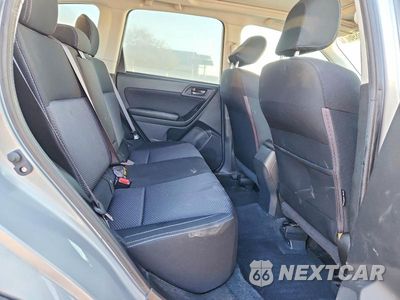Zdjęcie 10 z 12 samochodu: 2018 SUBARU FORESTER 2.5I PREMIUM VIN:JF2SJAGC2JH587186 - miniatura